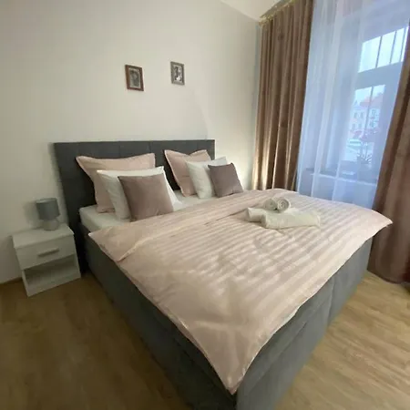 Apartment Stylovy V Srdci Hradce Kralove *